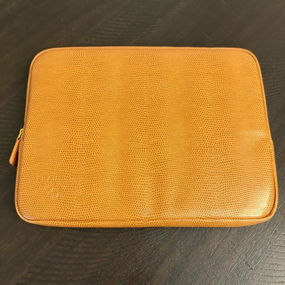 Francine Tablet Sleeve Storage Case New Brown Zipper Closure with Blue Interior
